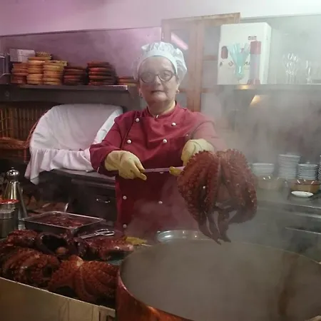 Appartamento Viveiro, Terraza Grande, 2 2 Banos, Piscinas, Parking, Tenis, Club Social *