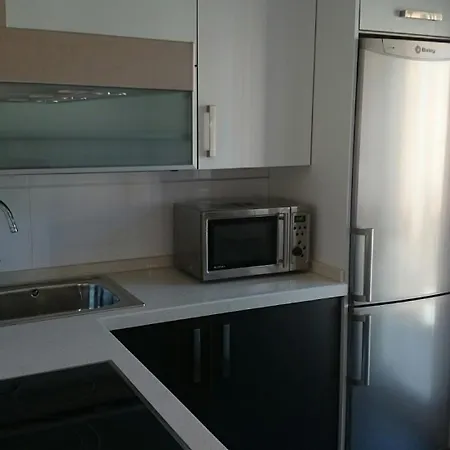 Viveiro, Terraza Grande, 2 2 Banos, Piscinas, Parking, Tenis, Club Social * Jove