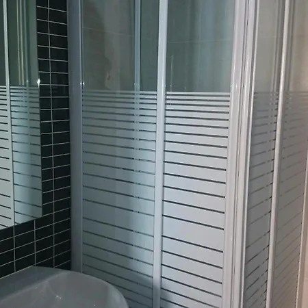 Viveiro, Terraza Grande, 2 2 Banos, Piscinas, Parking, Tenis, Club Social