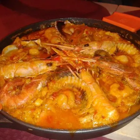 Viveiro, Terraza Grande, 2 2 Banos, Piscinas, Parking, Tenis, Club Social Lägenhet